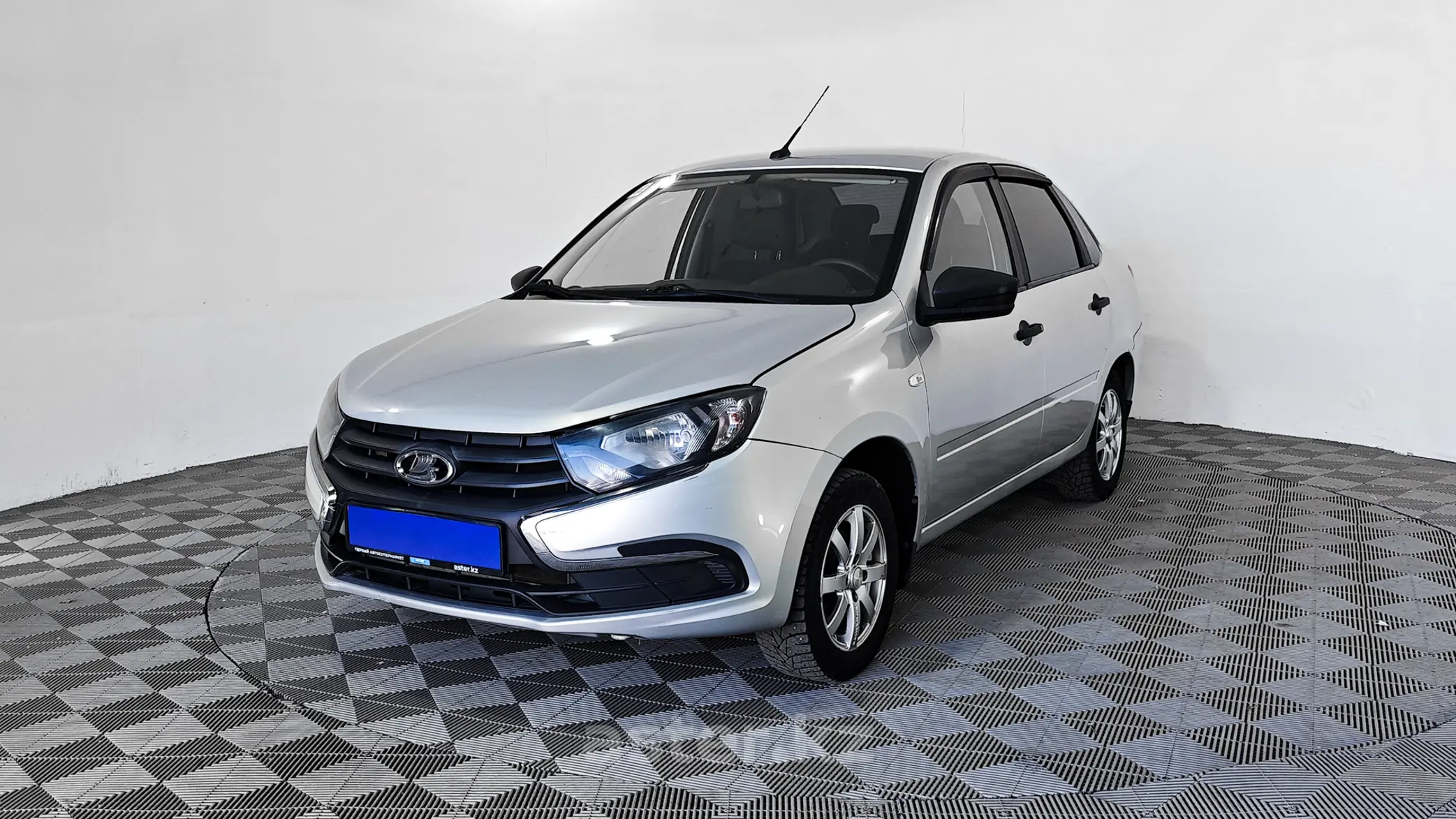 LADA (ВАЗ) Granta 2019