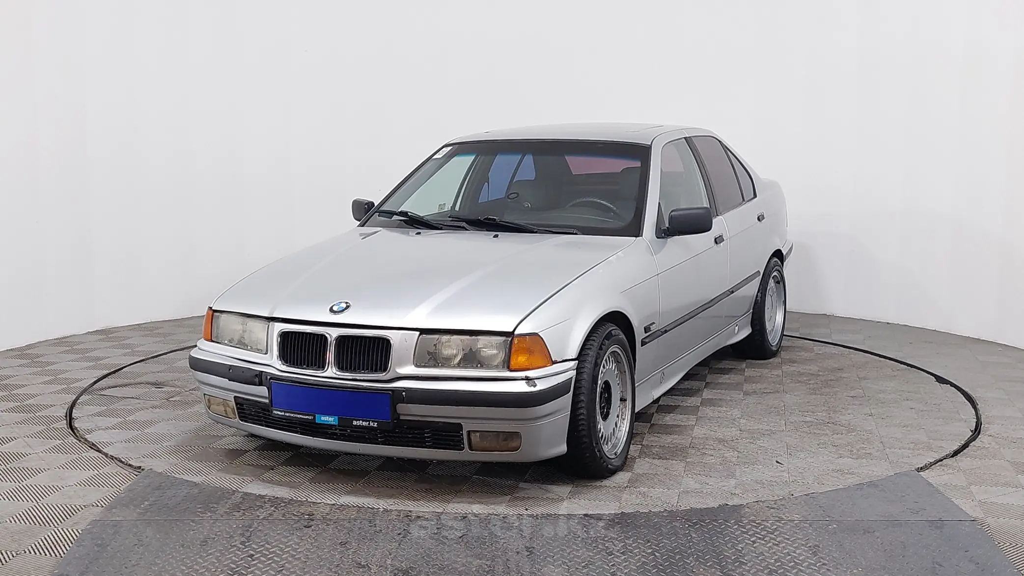 BMW 3 серии 1993