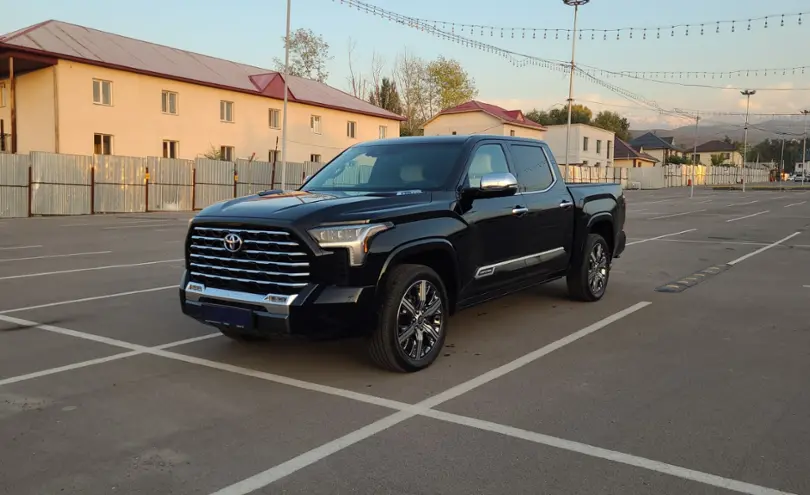 Toyota Tundra 2022 года за 47 369 000 тг. в Алматы