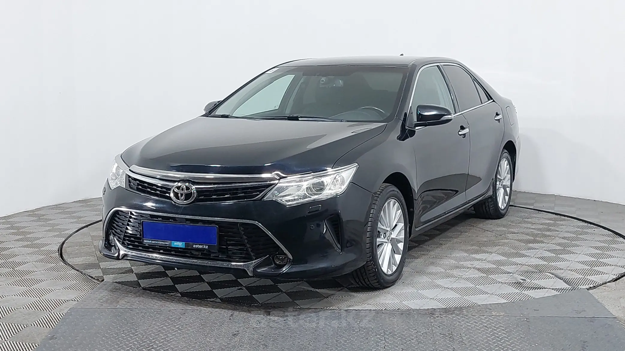 Toyota Camry 2015