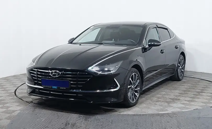 Hyundai Sonata 2021 года за 12 390 000 тг. в Астана