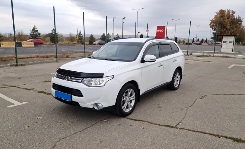 Mitsubishi Outlander 2012 года за 7 200 000 тг. в Талдыкорган