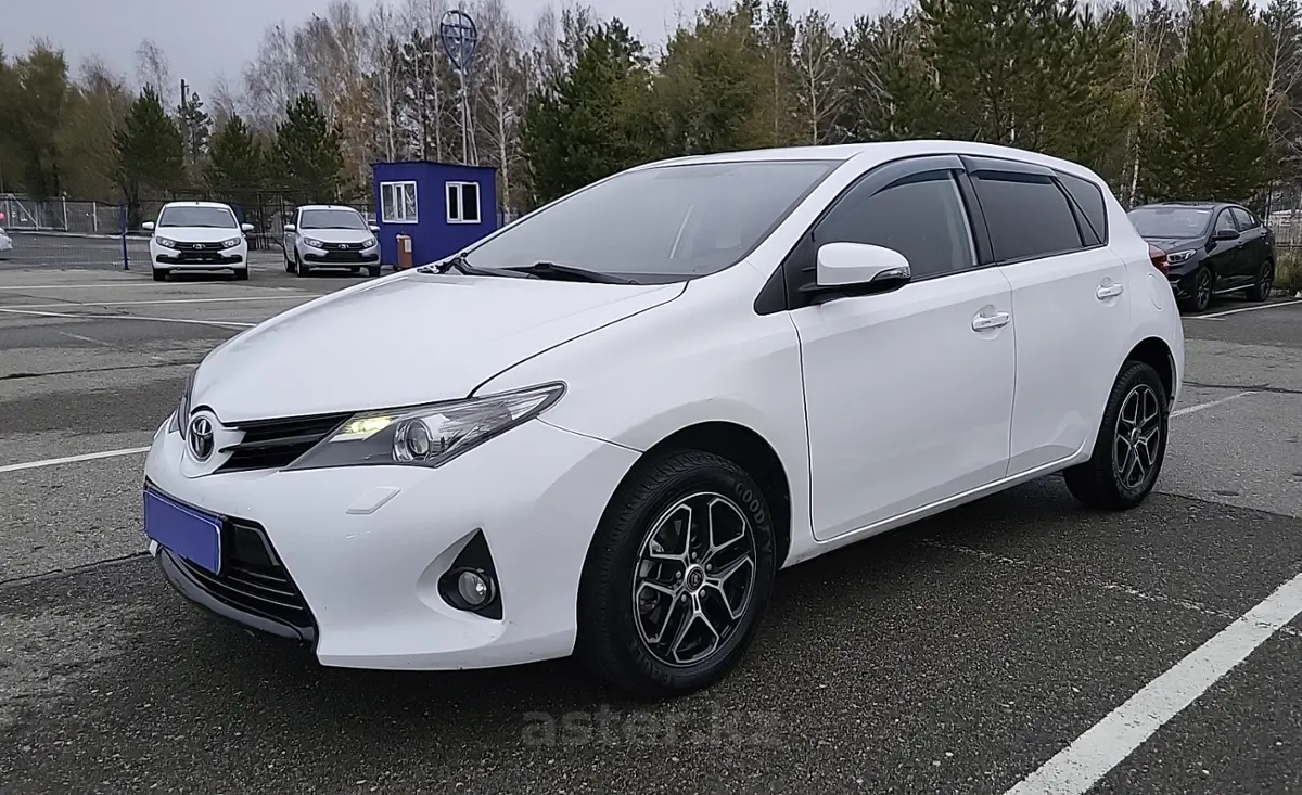 2013 Toyota Auris