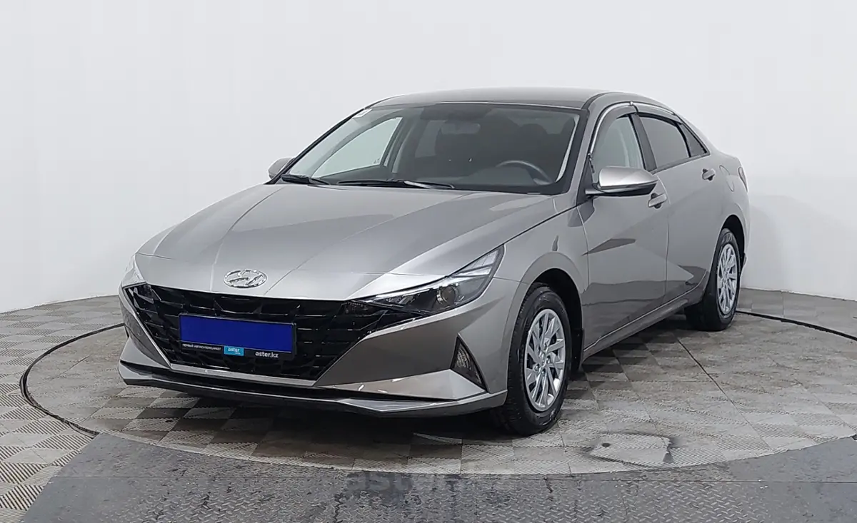 2023 Hyundai Elantra