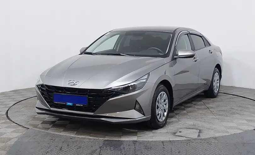 Hyundai Elantra 2023 года за 9 490 000 тг. в Астана