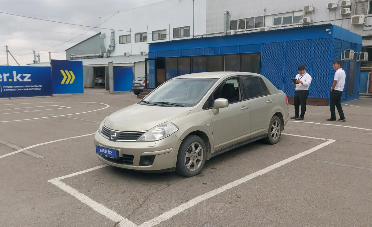 2007 Nissan Tiida