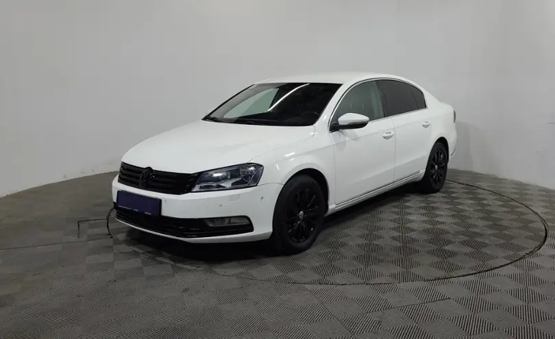 Volkswagen Passat 2014 года за 5 050 000 тг. в Алматы