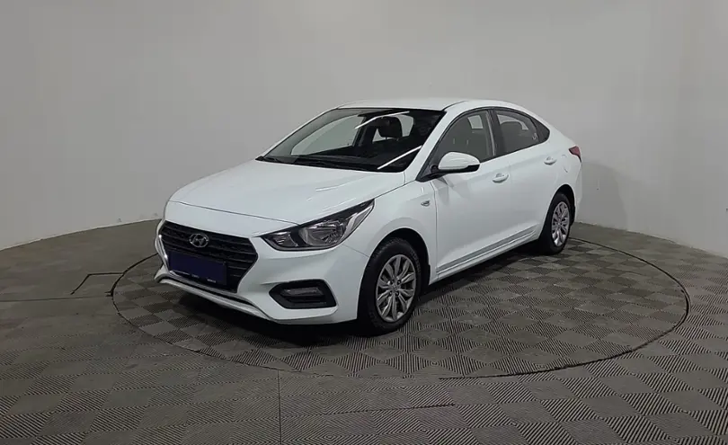 Hyundai Accent 2018 года за 6 790 000 тг. в Алматы