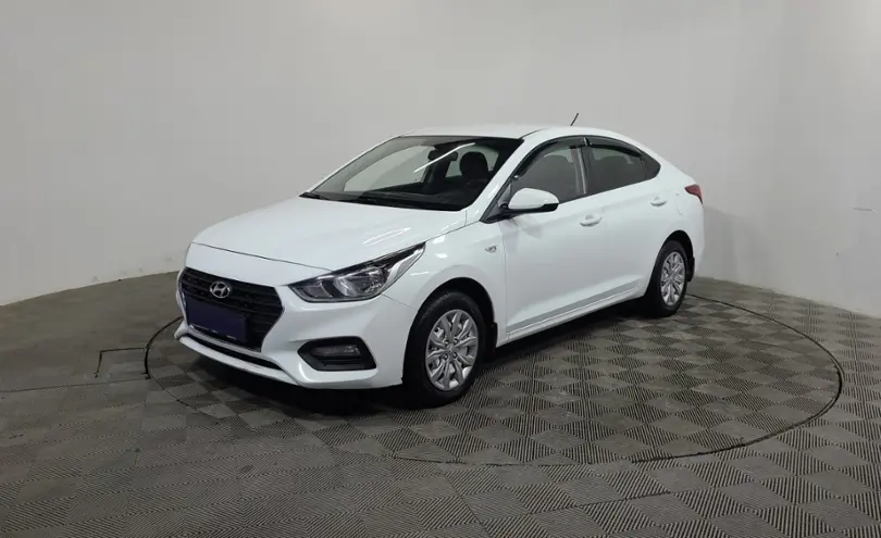 Hyundai Solaris 2018 года за 5 390 000 тг. в Алматы