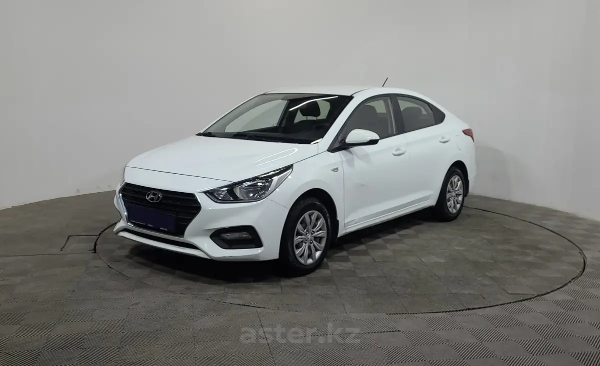 2018 Hyundai Solaris