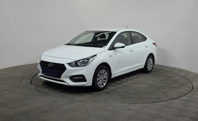 Hyundai Solaris 2018 года за 5 390 000 тг. в Алматы