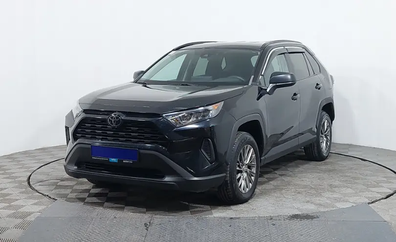 Toyota RAV4 2020 года за 12 090 000 тг. в Астана