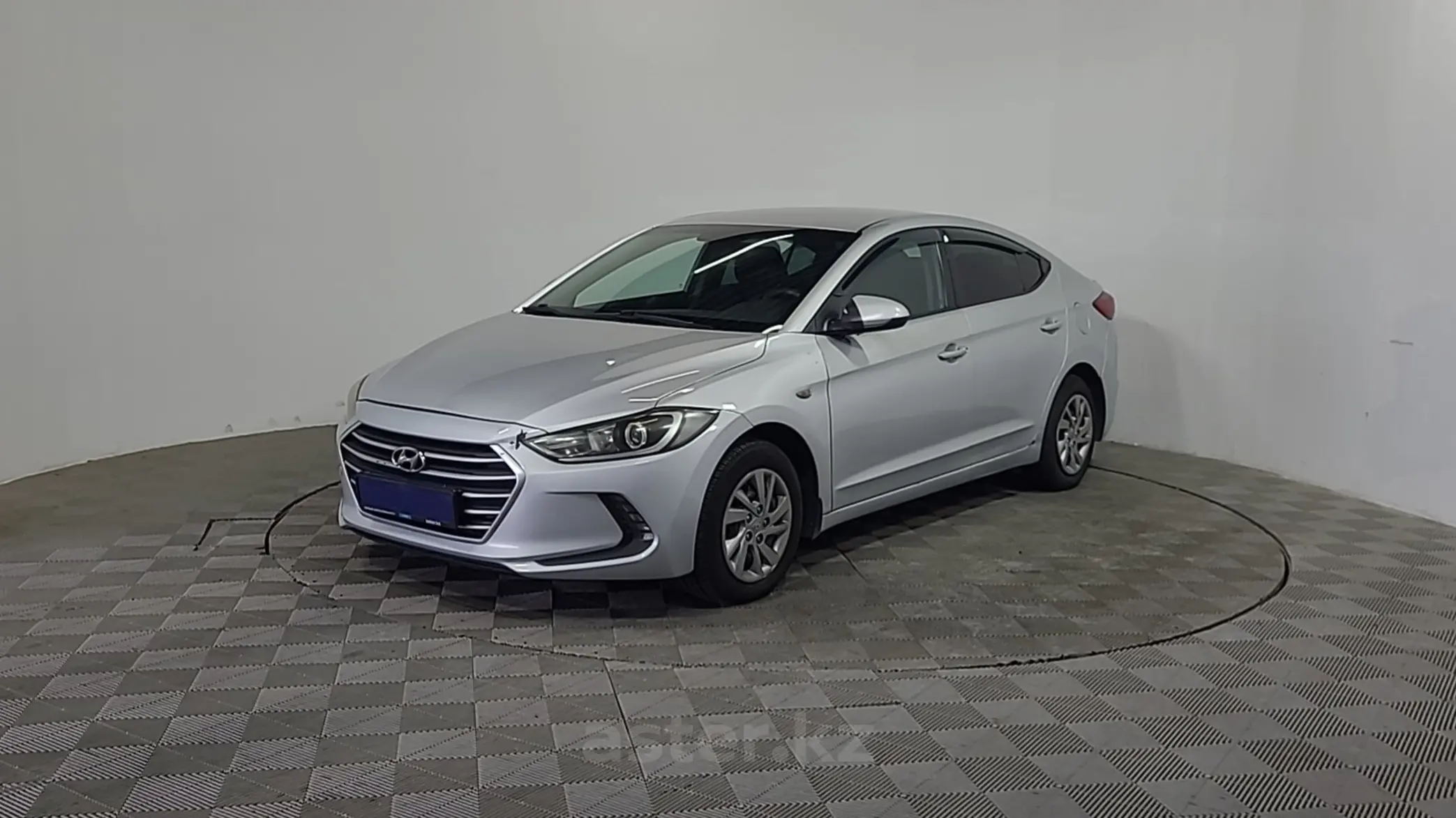 Hyundai Elantra 2018