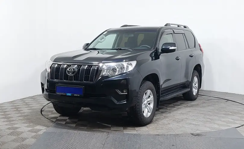 Toyota Land Cruiser Prado 2018 года за 20 400 000 тг. в Астана