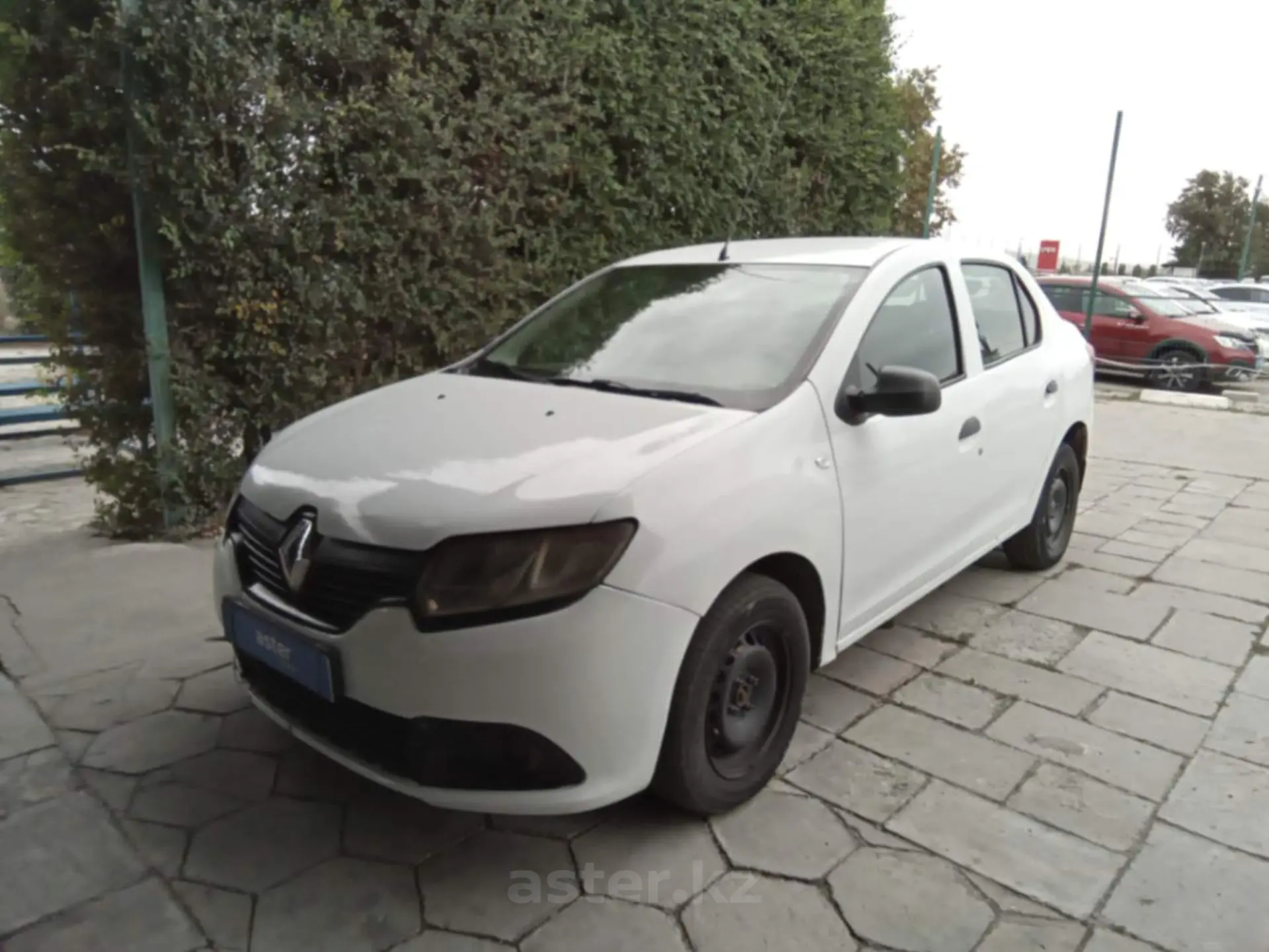 Renault Logan 2015