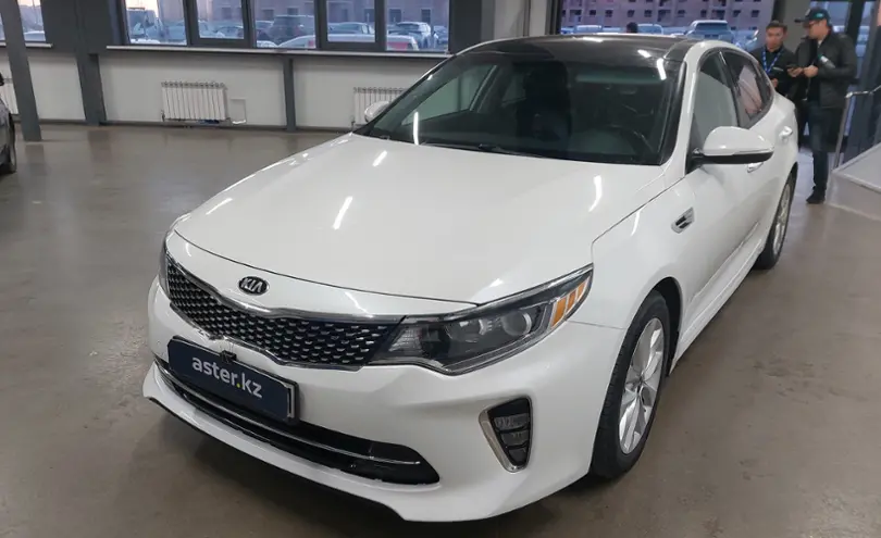 Kia Optima 2017 года за 10 000 000 тг. в Астана