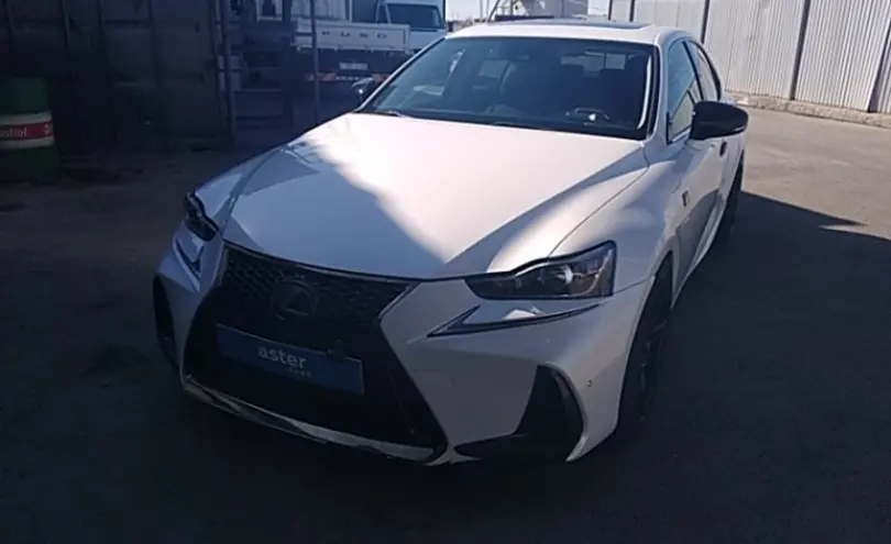 Lexus IS 2019 года за 12 000 000 тг. в Атырау