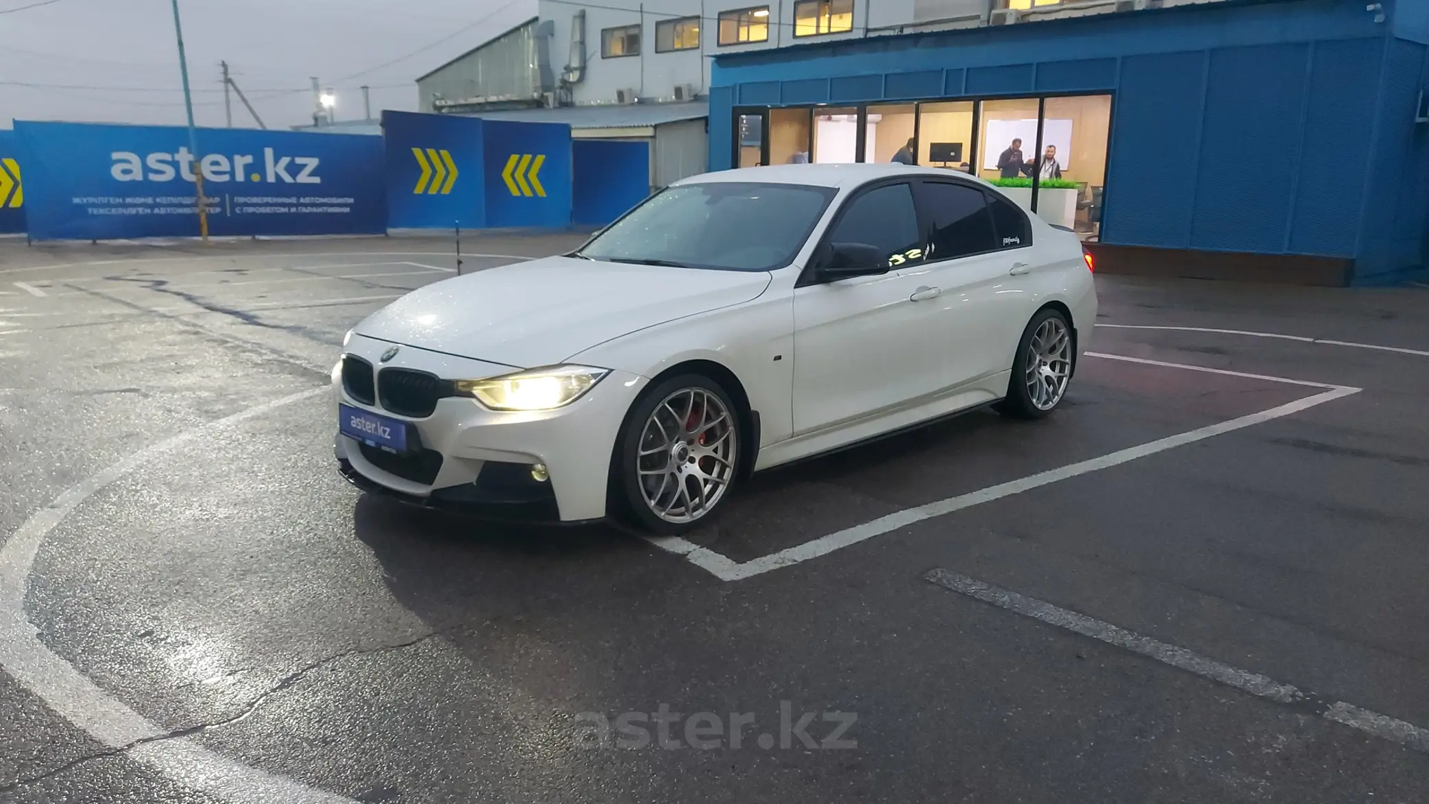 BMW 3 серии 2012