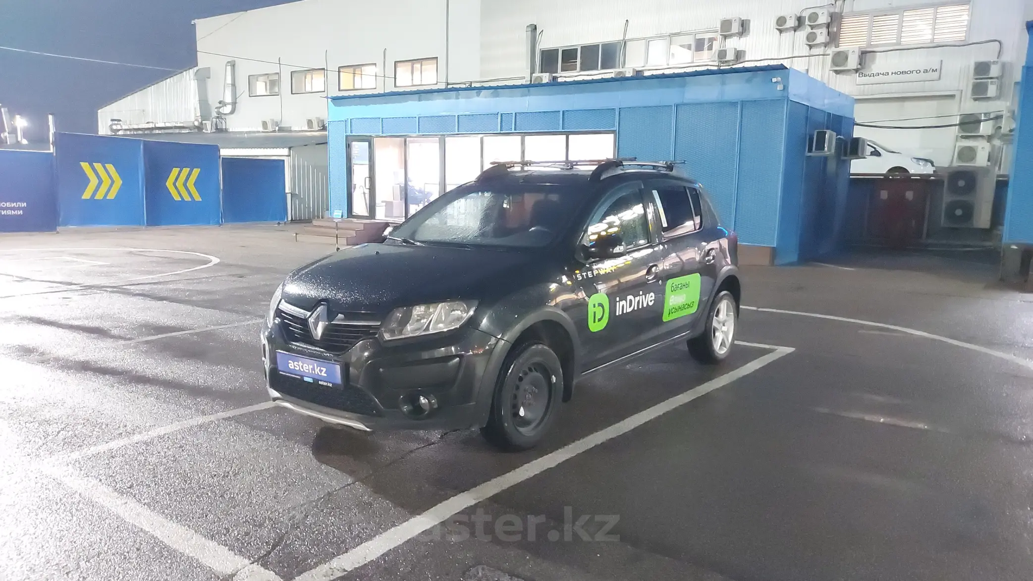 Renault Sandero 2015