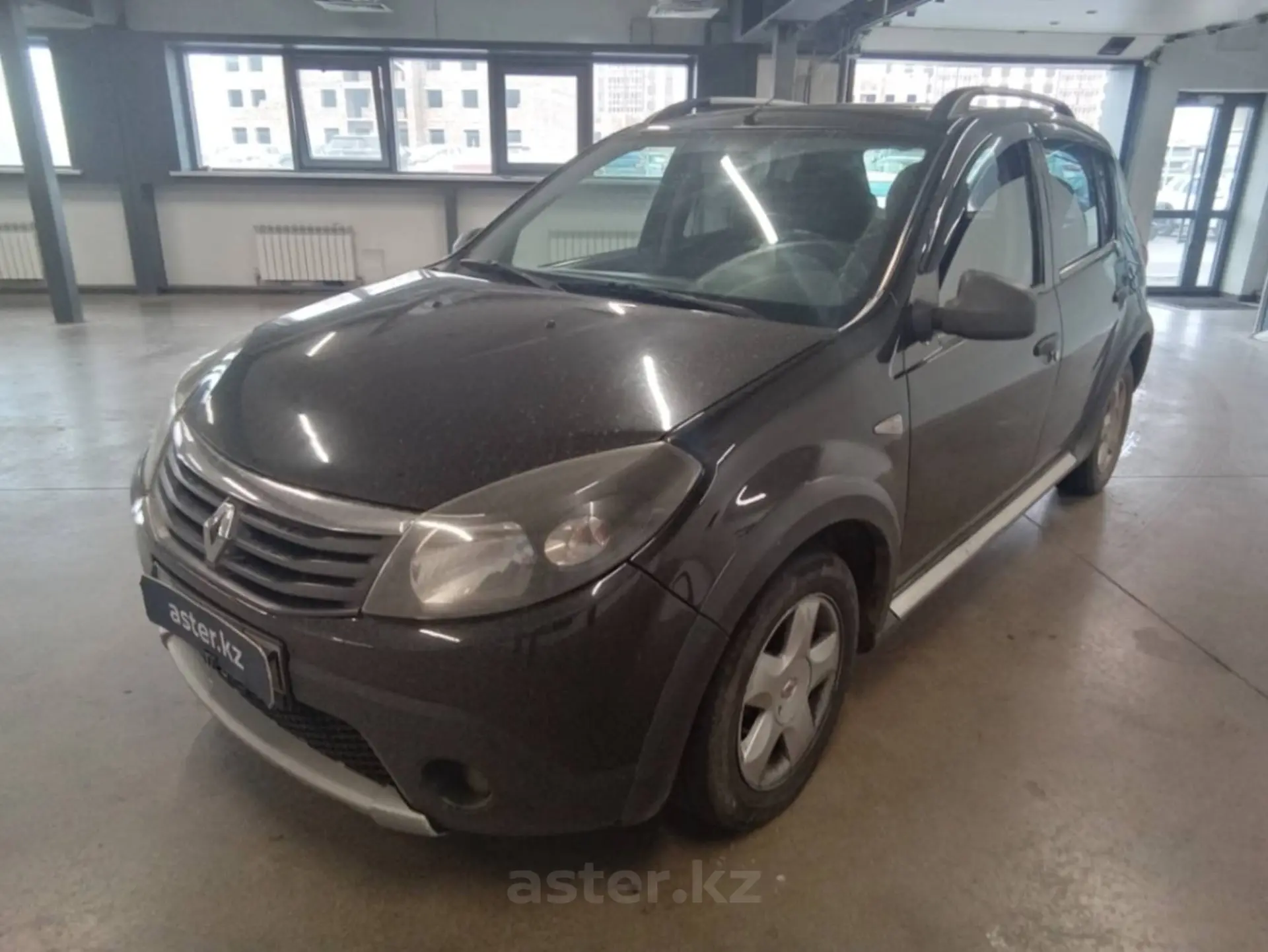 Renault Sandero 2013