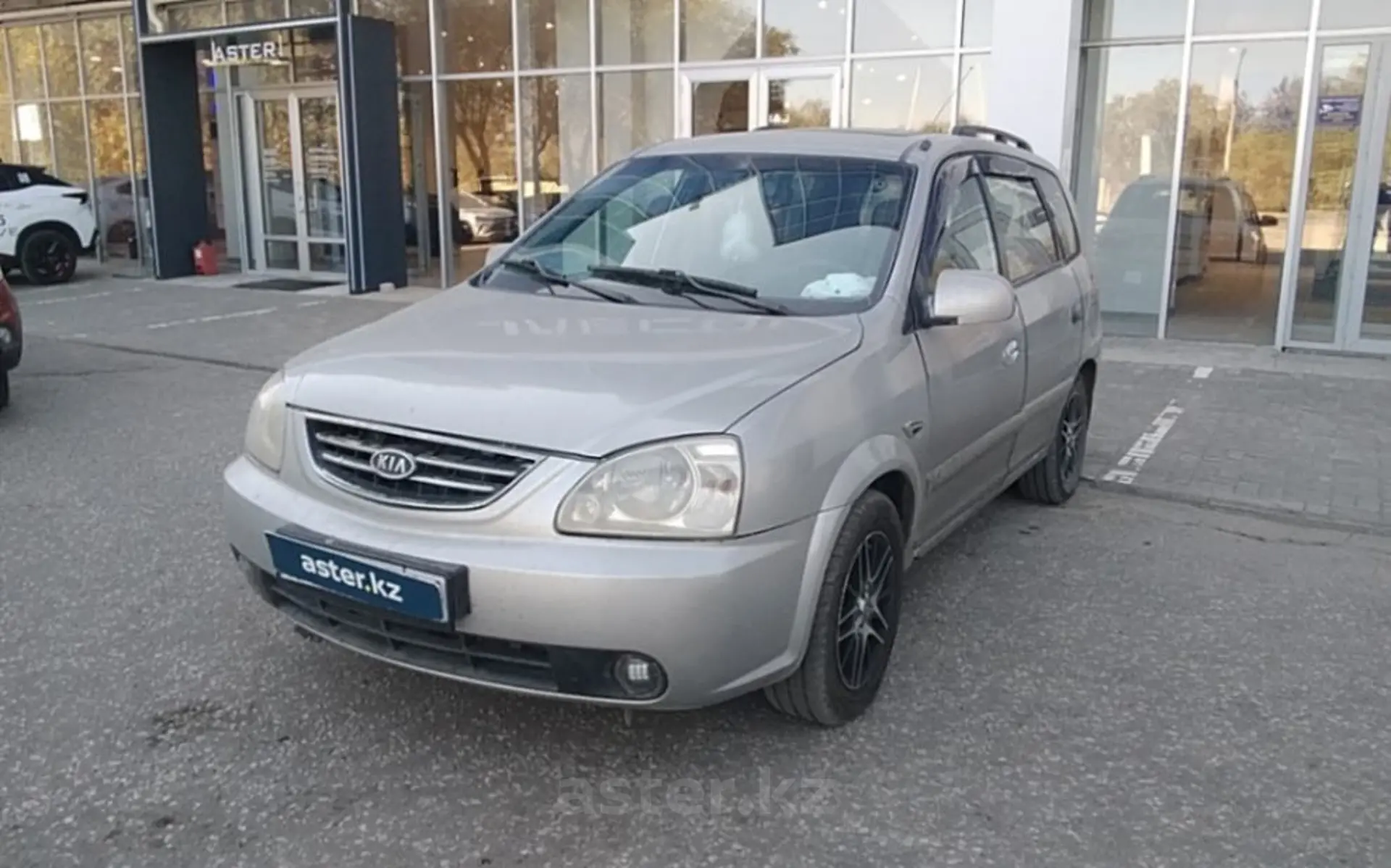 Kia Carens 2003