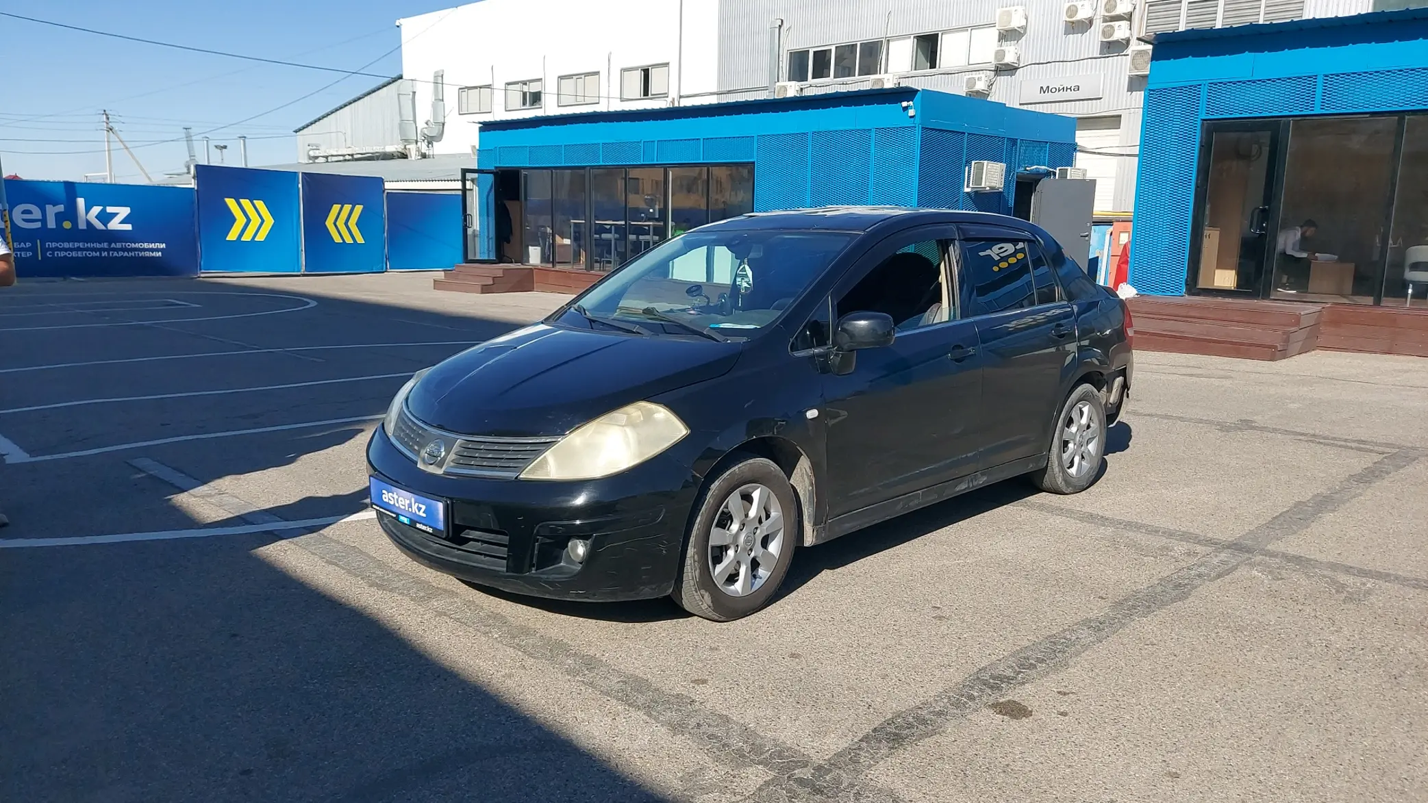 Nissan Tiida 2010