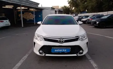 Toyota Camry 2016 года за 13 000 000 тг. в Алматы фото 2