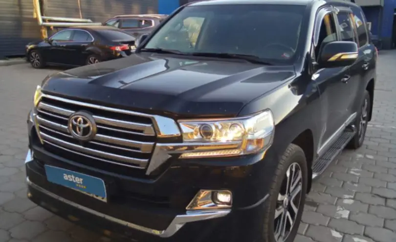 Toyota Land Cruiser 2016 года за 30 000 000 тг. в Караганда