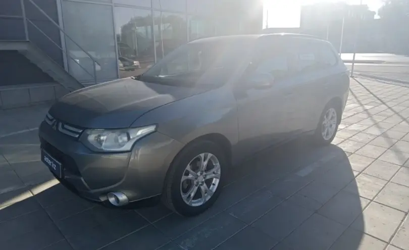 Mitsubishi Outlander 2013 года за 7 500 000 тг. в Уральск