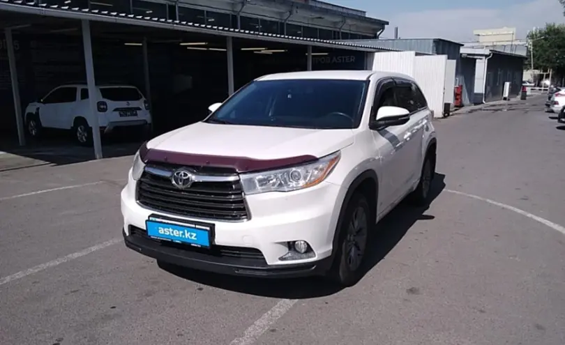 Toyota Highlander 2013 года за 13 200 000 тг. в Алматы