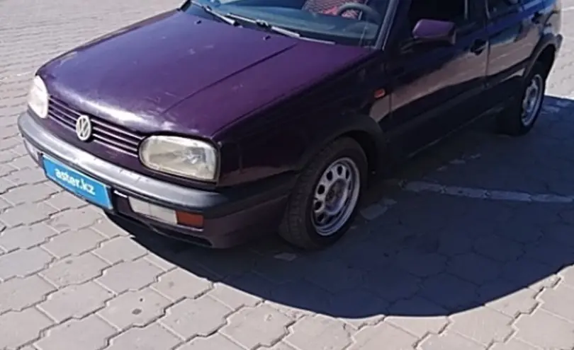 Volkswagen Golf 1993 года за 1 600 000 тг. в Караганда