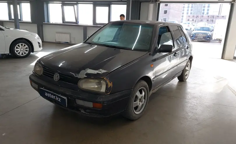 Volkswagen Golf 1993 года за 800 000 тг. в Астана