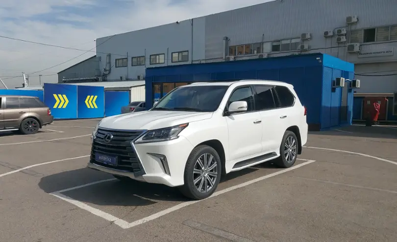 Lexus LX 2017 года за 55 000 000 тг. в Алматы