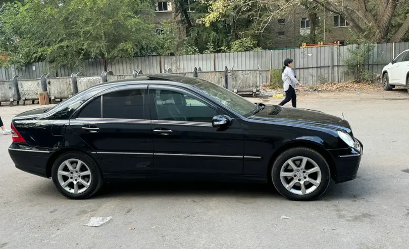 Mercedes-Benz C-Класс 2006 года за 4 500 000 тг. в Алматы