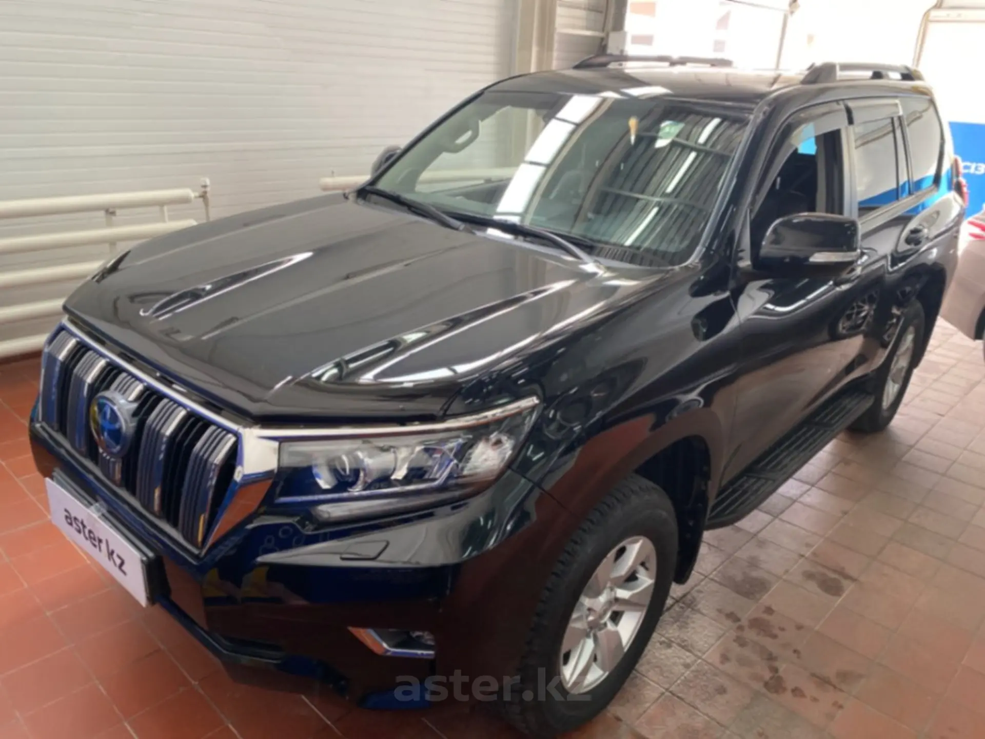 Toyota Land Cruiser Prado 2021