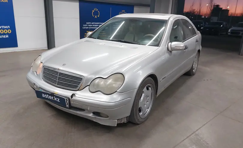 Mercedes-Benz C-Класс 2002 года за 3 500 000 тг. в Астана