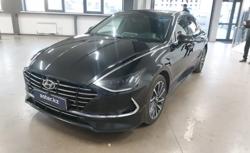 Hyundai Sonata 2022 года за 11 000 000 тг. в Астана