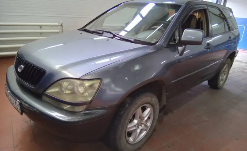 Lexus RX 2000 года за 3 000 000 тг. в Астана