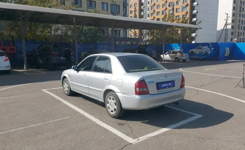 Mazda 323 2001 года за 2 500 000 тг. в Алматы фото 4