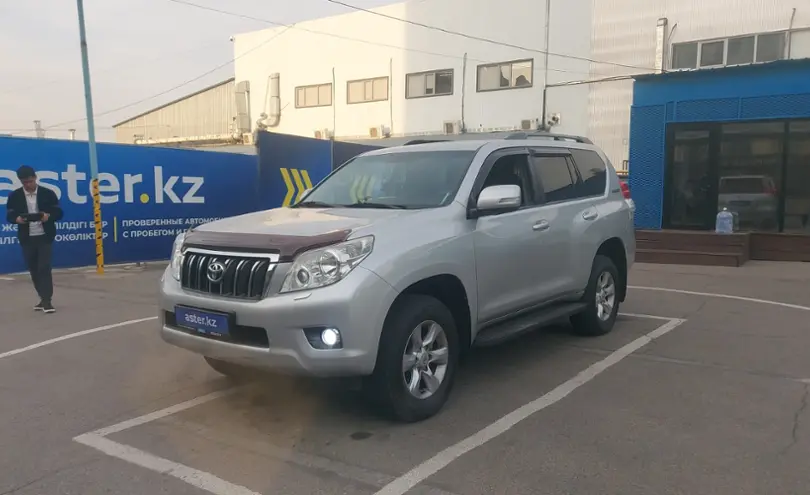 Toyota Land Cruiser Prado 2012 года за 15 000 000 тг. в Алматы