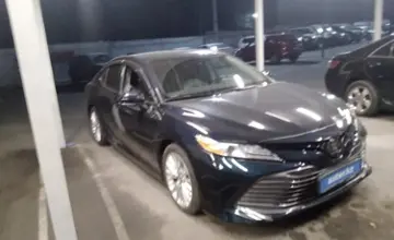 Toyota Camry 2020 года за 13 500 000 тг. в Алматы фото 3