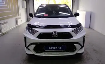 Toyota RAV4 2021 года за 18 000 000 тг. в Павлодар фото 2