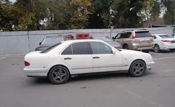 Mercedes-Benz E-Класс 1997 года за 3 000 000 тг. в Алматы фото 4