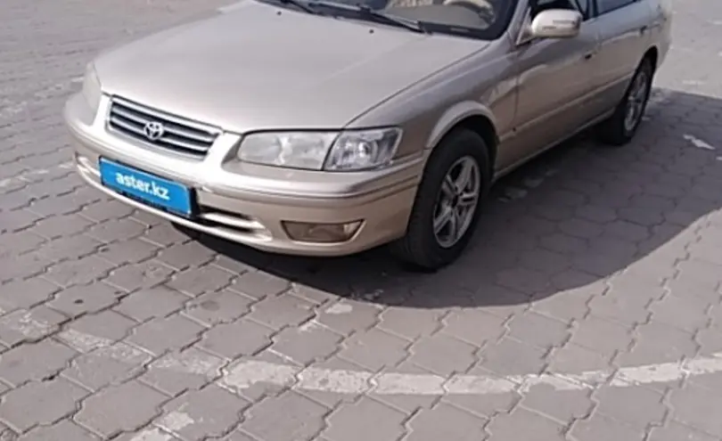 Toyota Camry 2001 года за 3 000 000 тг. в Караганда