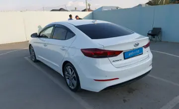 Hyundai Avante 2018 года за 8 000 000 тг. в Шымкент фото 4