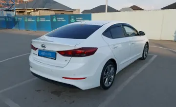 Hyundai Avante 2018 года за 8 000 000 тг. в Шымкент фото 3