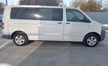 Volkswagen Caravelle 2010