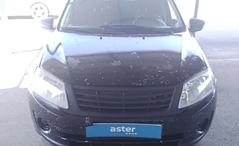 LADA (ВАЗ) Granta 2017 года за 2 000 000 тг. в Атырау фото 2