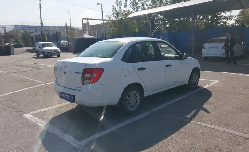 LADA (ВАЗ) Granta 2018 года за 2 500 000 тг. в Алматы фото 3