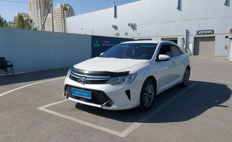 Toyota Camry 2016 года за 9 720 000 тг. в Шымкент